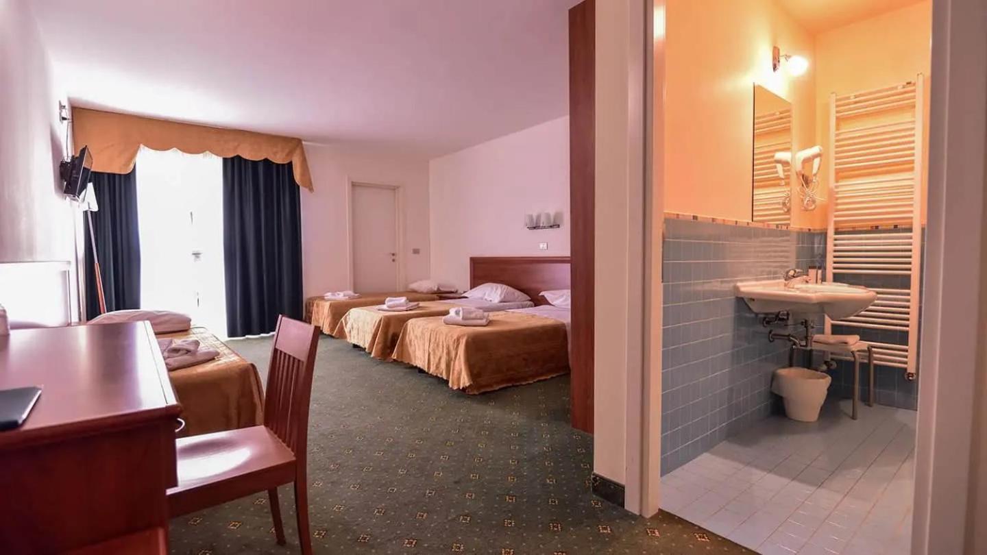 Standard Hotel Udine Pradamano Eksteriør bilde
