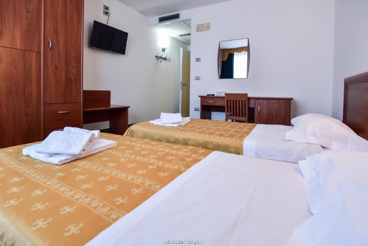 Standard Hotel Udine Pradamano Eksteriør bilde